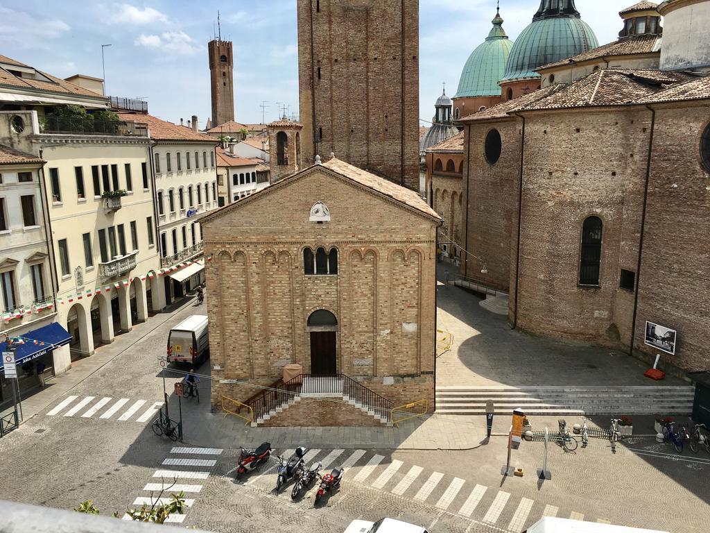 Apartamento La Loggia Al Duomo - Treviso Exterior foto